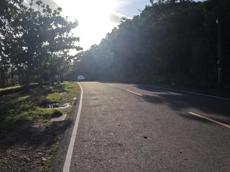 陽光灑落雲層相當美麗。