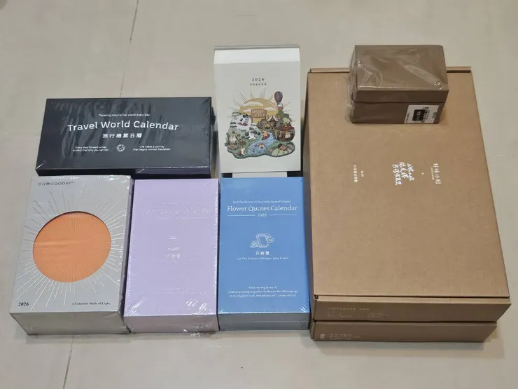 這次的日曆，真的跟去年比起來真的好寒酸QQ