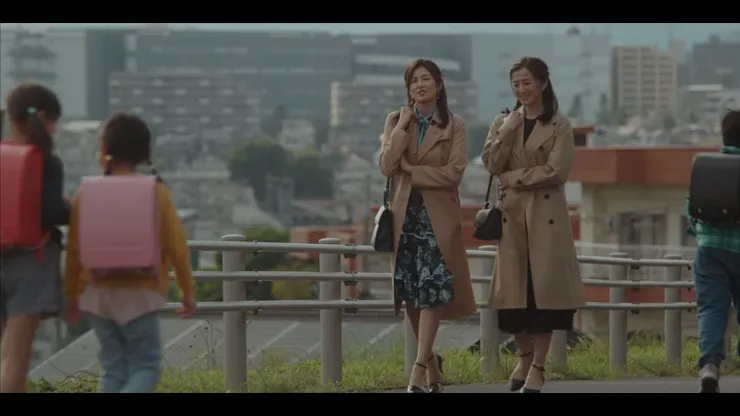 當年的御手洗太太(杏子母親)以及後來的御手洗太太(真希子)