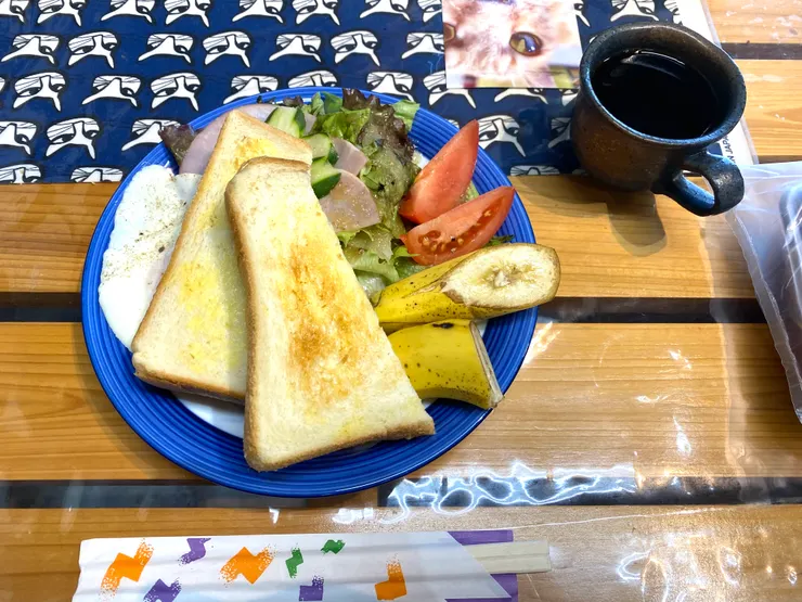 民宿早餐（剛剛經歷爬山大爆汗，這餐格位美味）