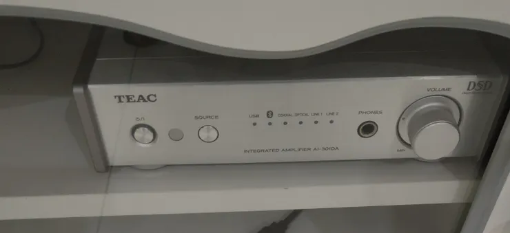 搭配上TEAC AI-301DA USB DAC 綜擴,走USB介面,PiCorePlayer系統已經支援TEAC AI-301DA USB DAC