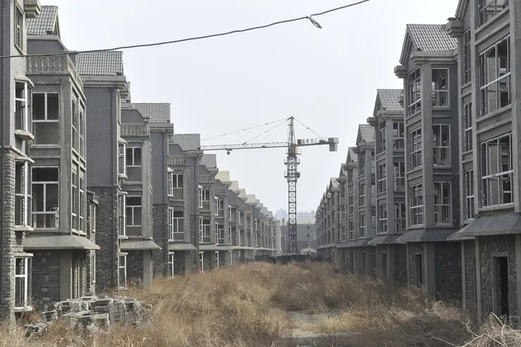 中國一堆爛尾樓