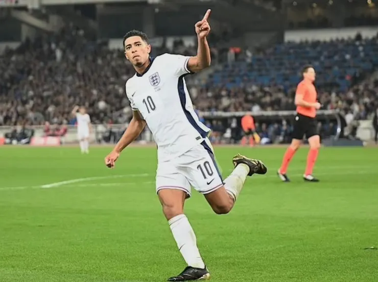 比寧咸建攻助英格蘭領先2:0