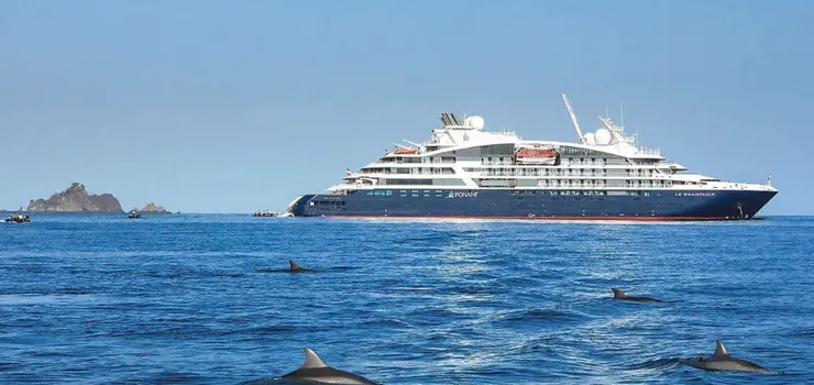 龐洛郵輪尚普蘭號（Le Champlain）