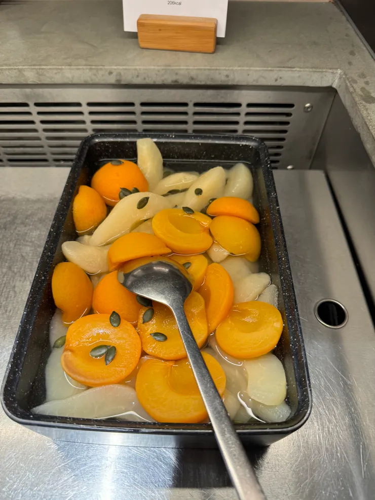 罐頭醃製水果們，口味 嗯⋯