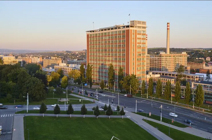 巴塔的摩天大樓 (圖片來源: Bata Region)