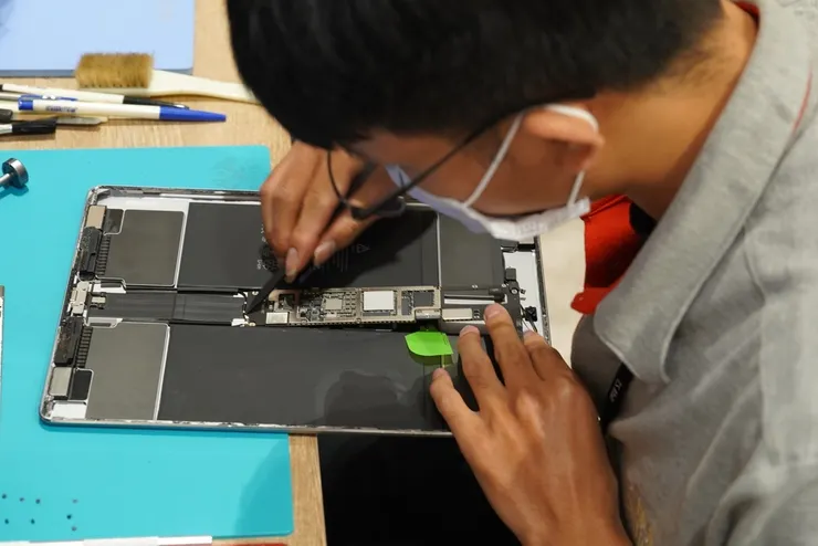 台南iPad維修換電池推薦【大師修】Apple原廠授權維修中