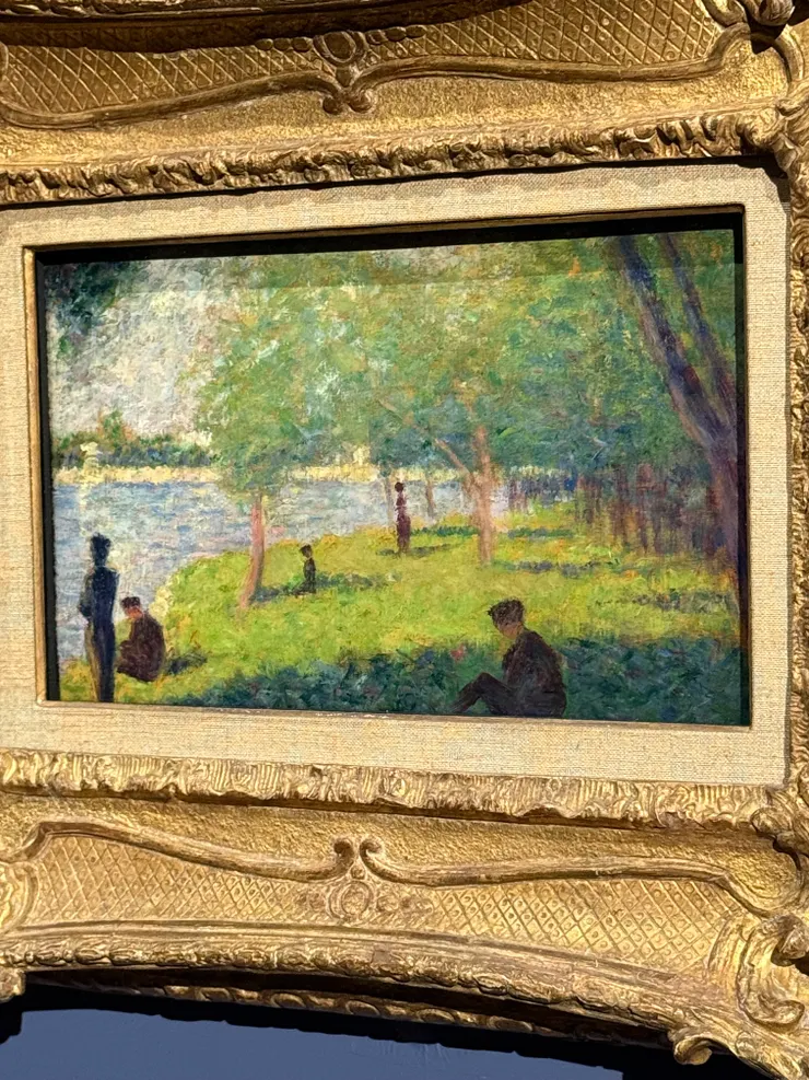 秀拉的大碗島的星期天下午，畫作實際上很小幅