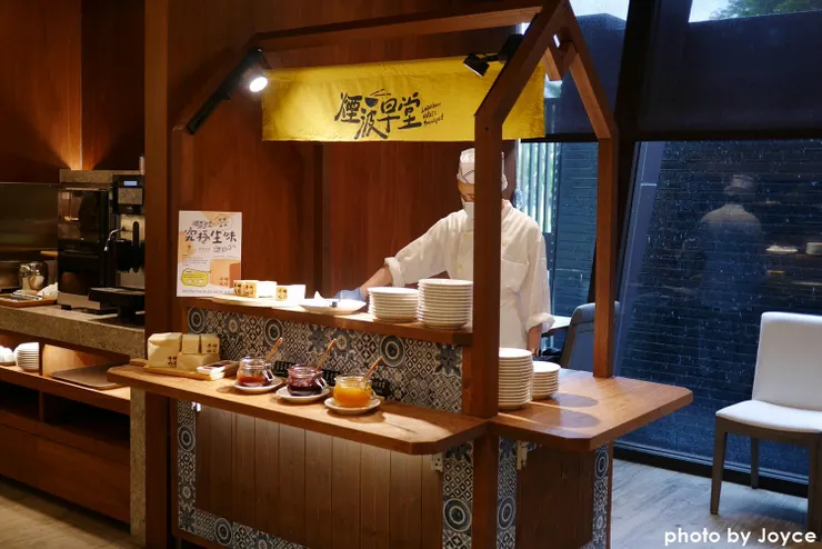 ■還有網路知名的平崎生吐司品牌進駐唷，可以吃到真的好幸福啊！