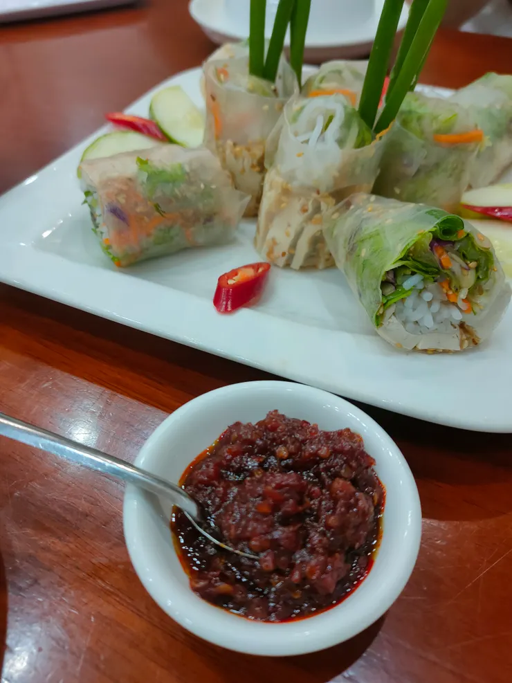 春捲和靈魂辣椒醬