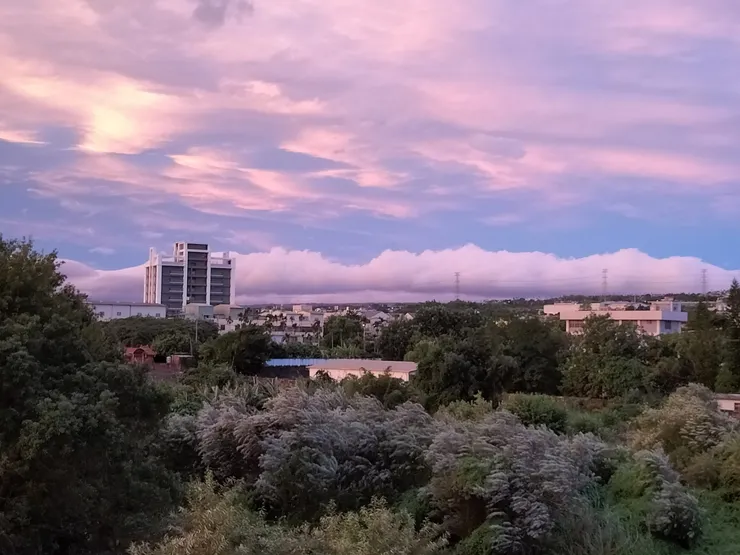 南投市紅色的天空/Mingling攝