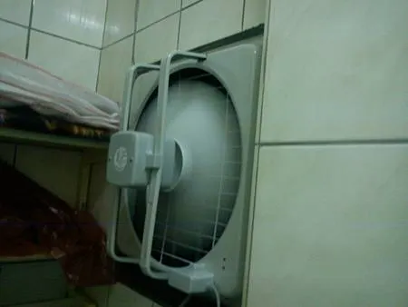 結合企業社服務項目：自動門維修、門禁對講監視器安裝、電鎖互控