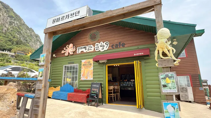 路過賣章魚麵包的咖啡廳