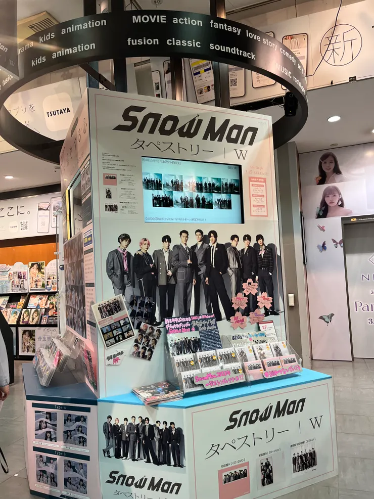 等待朋友刷進官方店的我的視角