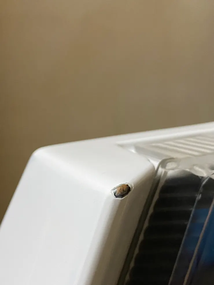 烤漆完後組裝過程難免有些碰撞，不過這都見底了