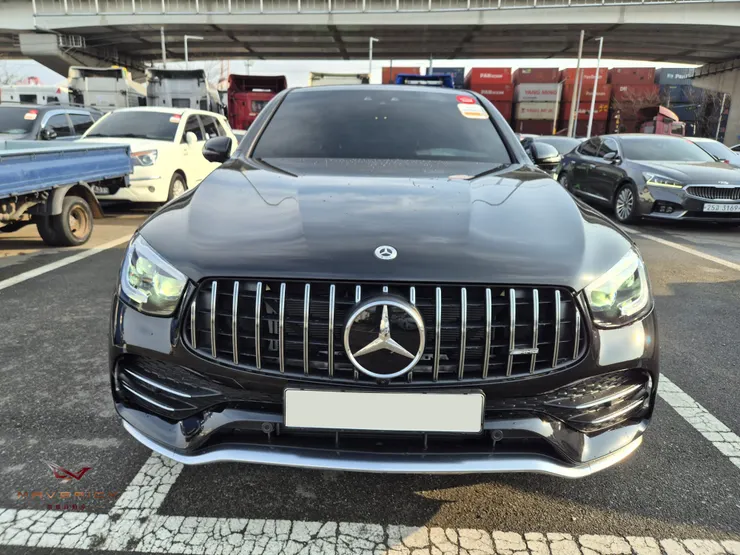 分享 Mercedes-Benz GLC43 Coupe 外匯車代購經驗，解析韓規配備差異（跑車排氣 vs 柏林之音）、選車重點與實際流程，帶你了解如何挑到適合的性能休旅車。