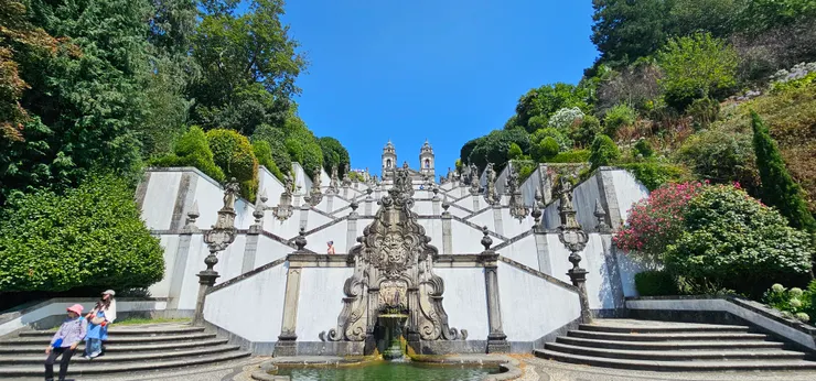 葡萄牙山上仁慈耶穌朝聖所