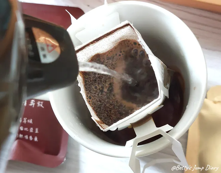 ▲「Delicioso德里斯咖啡」經典人生禮盒/圖片來源：Betty's Jump Diary