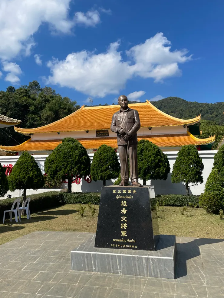 段希文將軍雕像