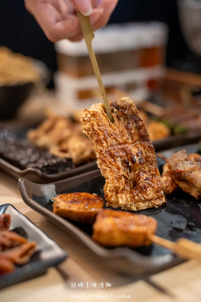 [台北信義]柒息地串燒居酒屋信義店，兩壺熱清酒149元！台北101附近神醬串燒19元起，Dcard與PTT兩大論壇推薦台北居酒屋