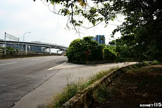 從橋上往出口方向拍攝