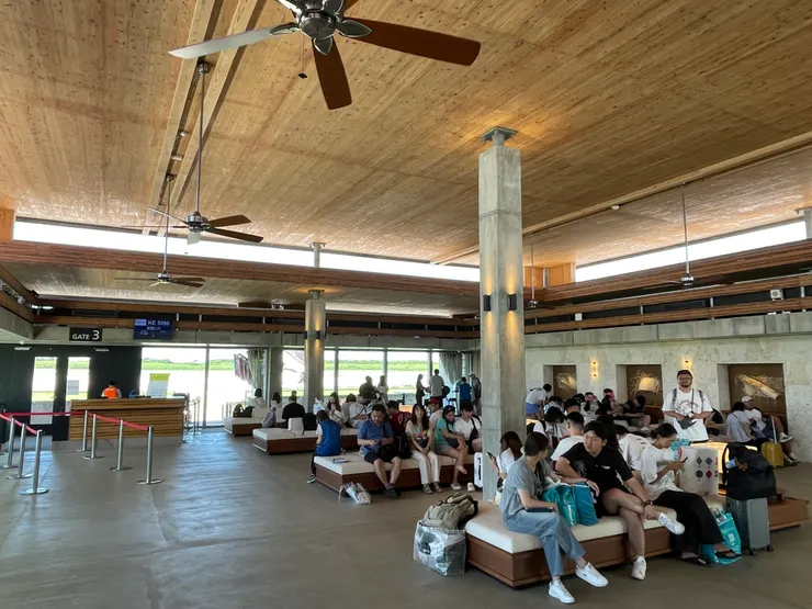 下地島空港國際線出境區