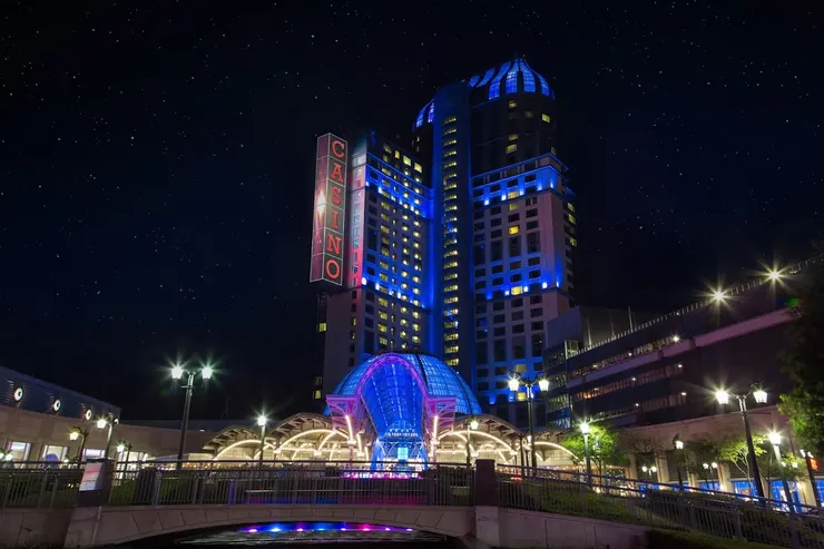 PC: Fallsview Casino Resort