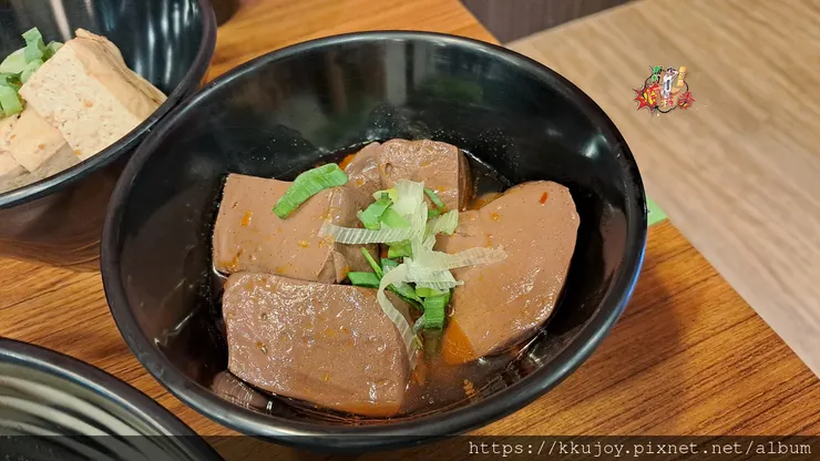 麻子辣蒙古麻辣滷味|改良自蒙古民族麻辣湯底|真材實料的花椒、