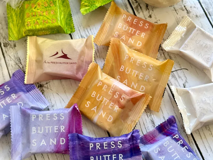 超過10種口味的PRESS BUTTER SAND