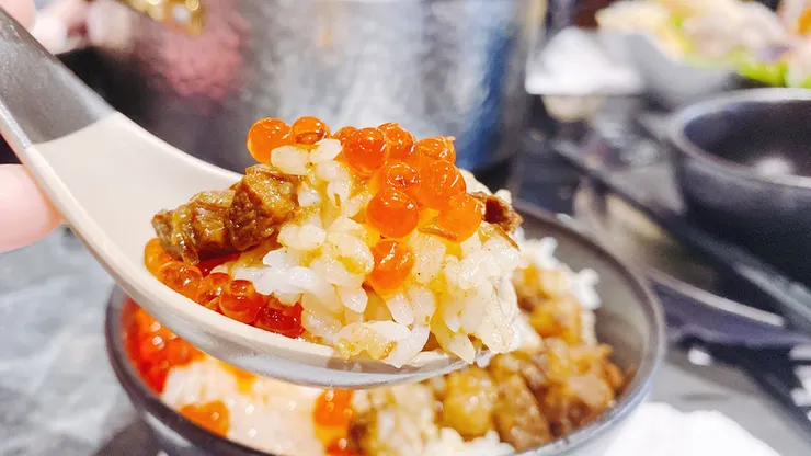 【武鶴和牛火鍋-吉林總店】A5和牛吃到飽、鱈場蟹腳吃到飽,送波士頓龍蝦│台北火鍋吃到飽推薦