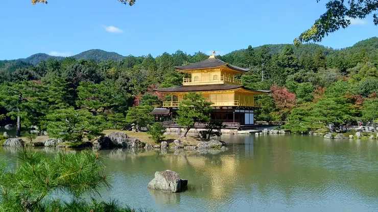 金閣寺是京都代表性的寺廟之一