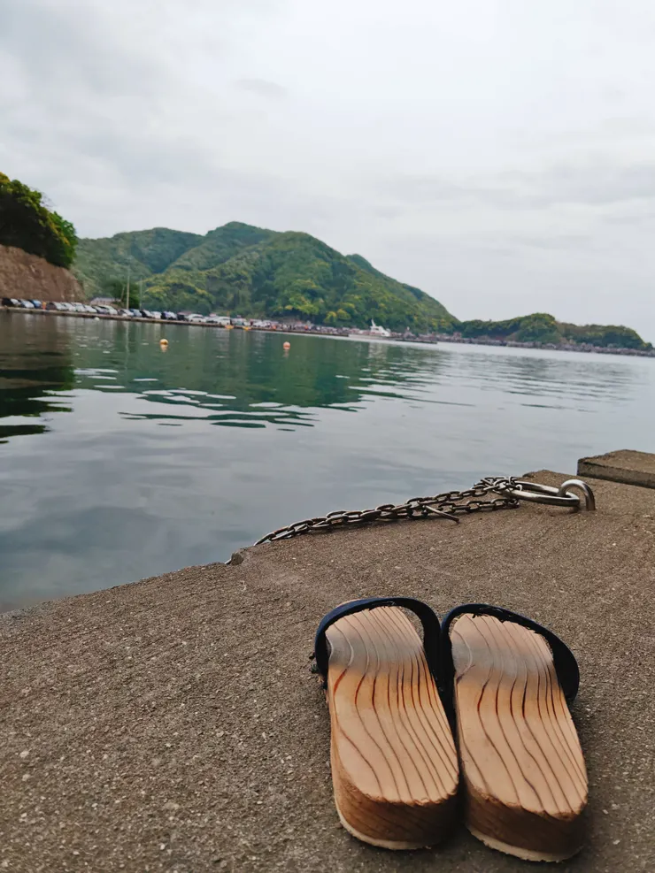 民宿舟屋船塢邊