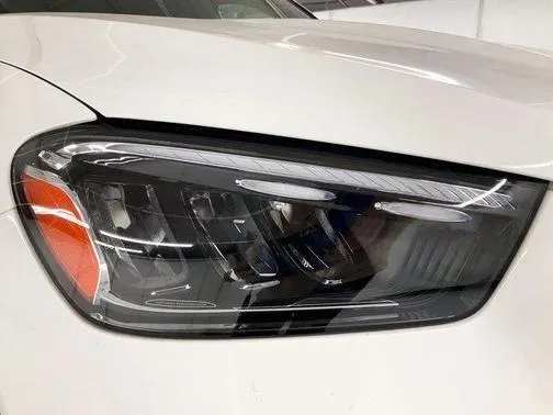 小改款就是改頭燈