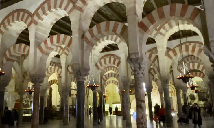 建議看過以下影片，再來閱讀，會更有感受。