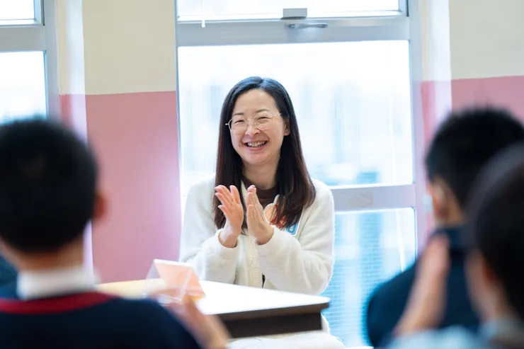 英文科科主任、5B班主任翁濱濱老師