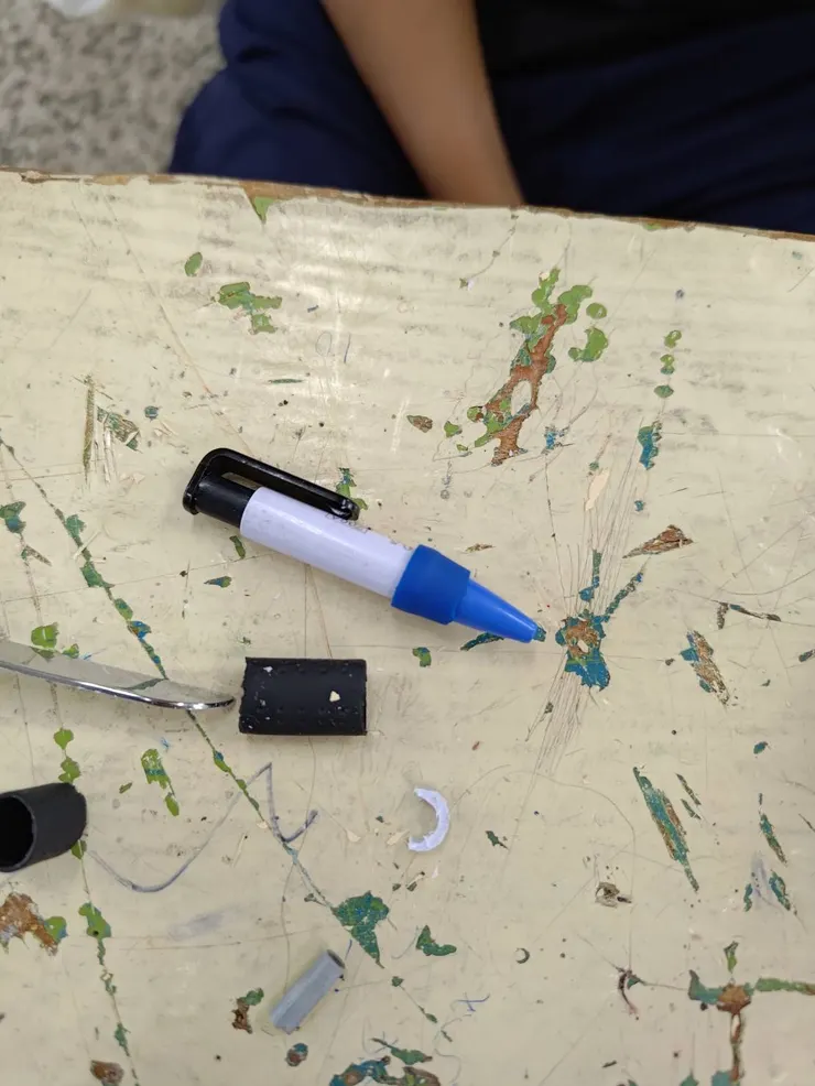 同學手工自製的原子筆