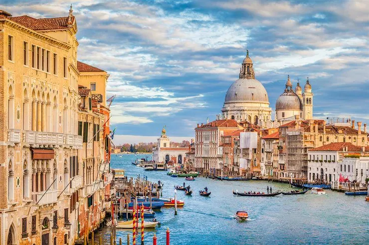 神秘浪漫的威尼斯水都 (圖片來源 : nationalgeographic.com )