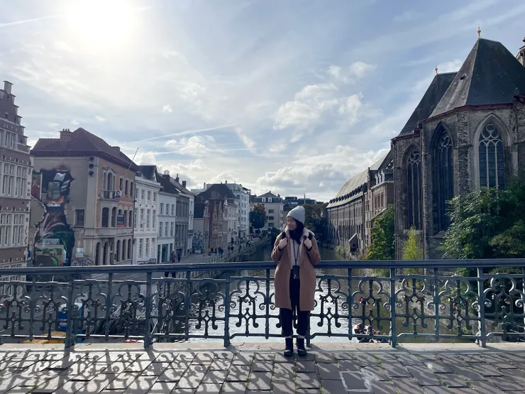 Sint-Michielsbrug 聖米歇爾橋一景