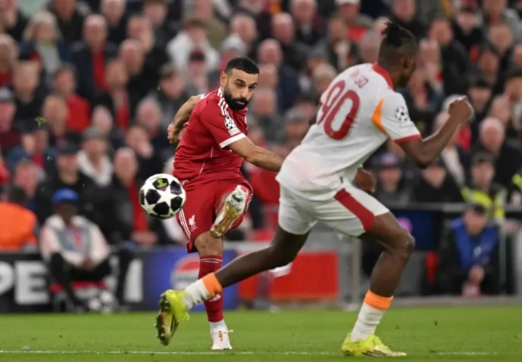 沙拿射入世界波助利物浦大勝4:0