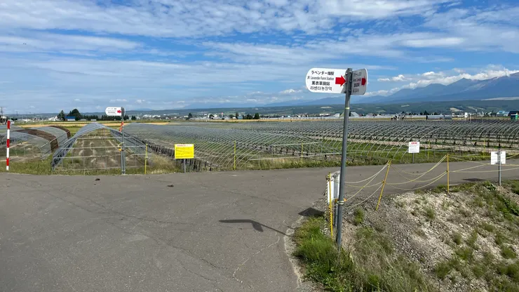 跟著箭頭走就行啦。