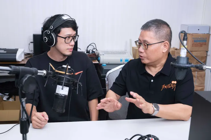 （圖說：尹哥被退學經歷變成他的優勢，去幫助青少年走出人生底谷。）