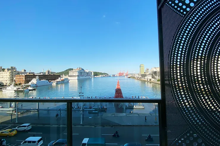 基隆住宿推薦「中華郵輪文旅」海景第一排飽覽基隆港灣│基隆廟口夜市周邊住宿