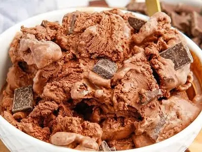 初二回娘家🧧對長輩的言論已讀亂回 3 中國議題