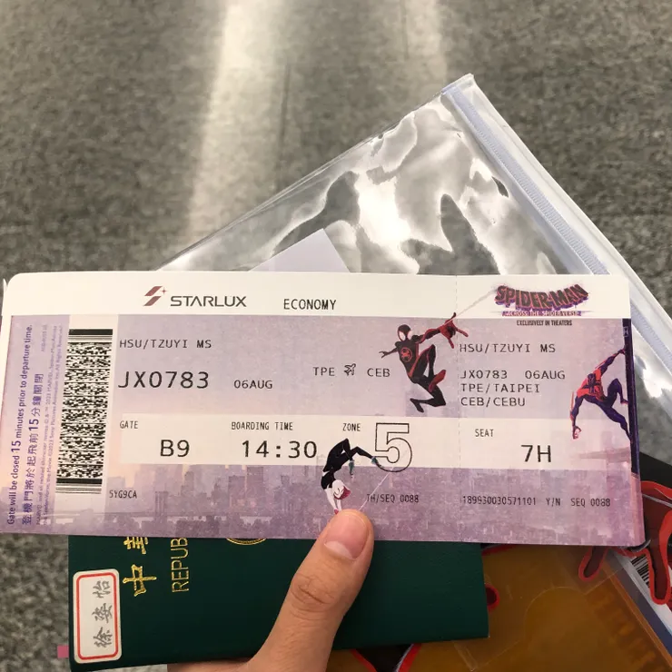 我的機票，可惜不是靠窗的QQ