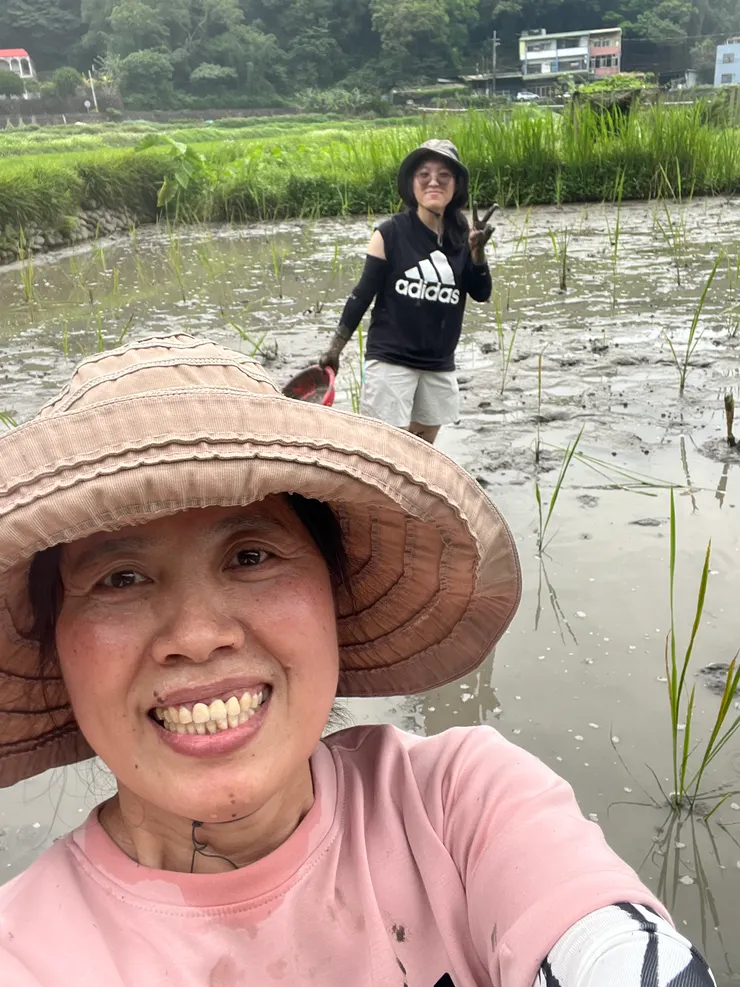 來一張自拍合照