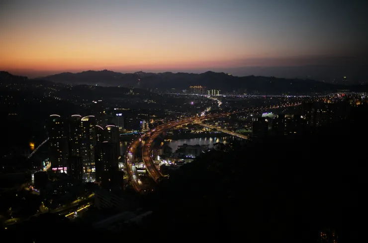 小獅山暮色夜景直出(Leica M10-R+ SUMMILUX-M 28 f/1.4 ASPH.)