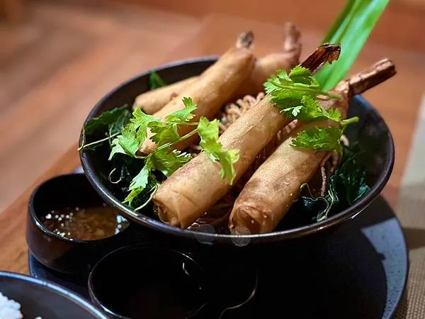 馬爾地夫自由行分享 有會說中文的員工 喜來登滿月島渡假村 M