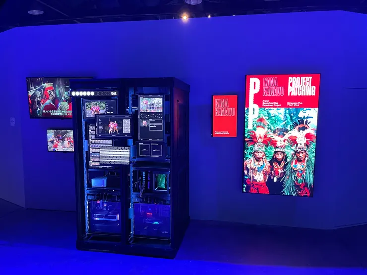 科技感十足的展覽布置。如果現場能有更多一些導覽解說會更好／ 照片：石貿元  提供