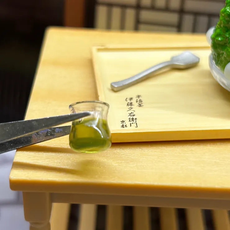 放糖漿的小瓶子？