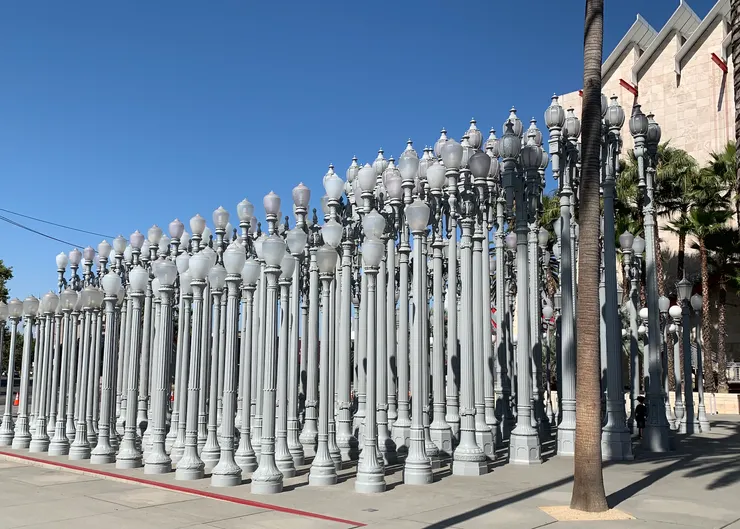 Urban Light(路燈森林)白天